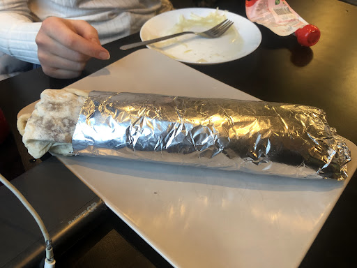 Photo of Döner and Pizza - Göran Elgfelts Gata 1, 183 39 Täby